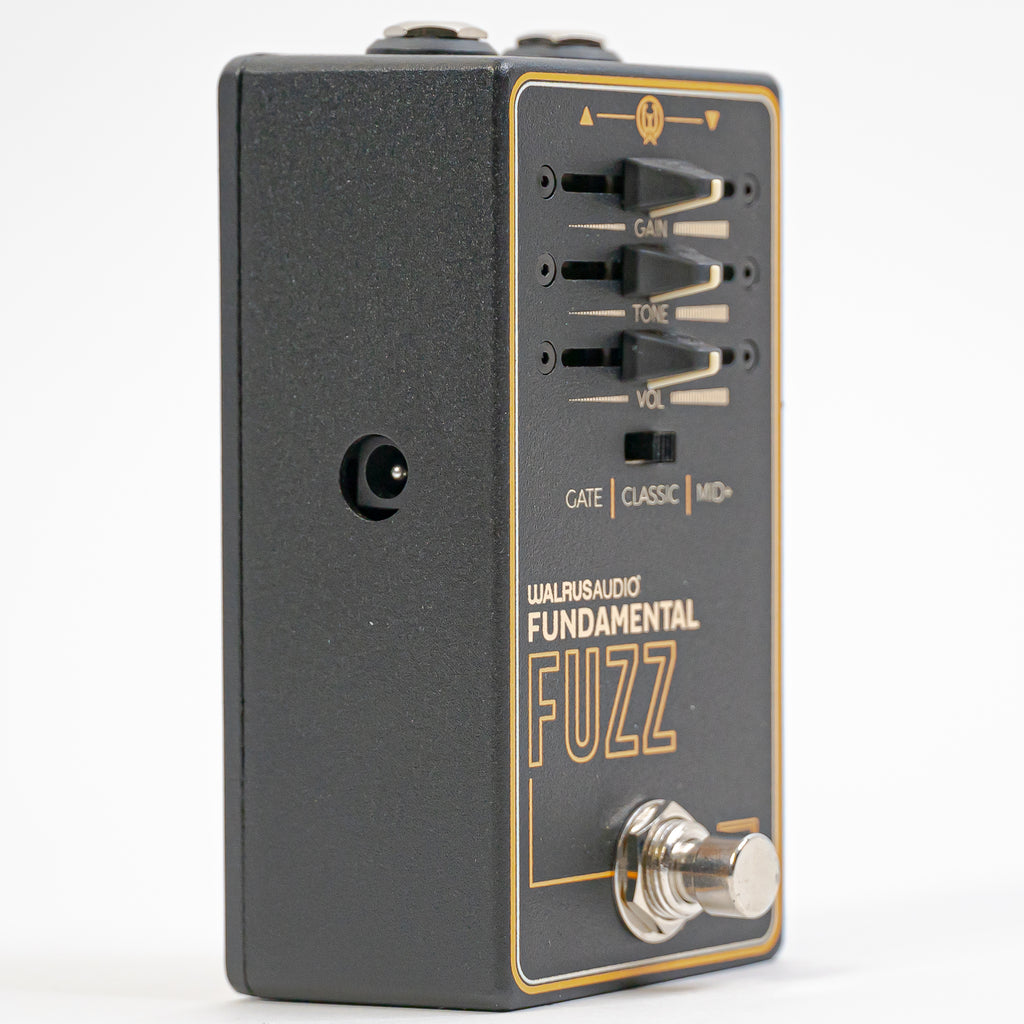 walrus fuzz pedal Walrus Audio Fundamental Series Fuzz Effect Pedal